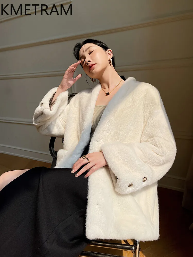 KMETRAM Women's Natural Mink Fur Coat V-Neck Short Fur Jacket 2026 New Winter Loose Luxury Outerwear Woman Clothing шуба женская
KMETRAM Women's Natural Mink Fur Coat V-Neck Short Fur Jacket 2026 New Winter Loose Luxury Outerwear Woman Clothing шуба женская