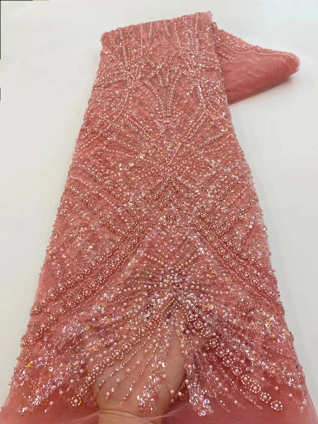 African Lace Fabric 2025 Sequins Beaded Embroidery Groom Nigerian Bridal High Quality French Tulle Lace Fabric For Wedding Party
African Lace Fabric 2025 Sequins Beaded Embroidery Groom Nigerian Bridal High Quality French Tulle Lace Fabric For Wedding Party