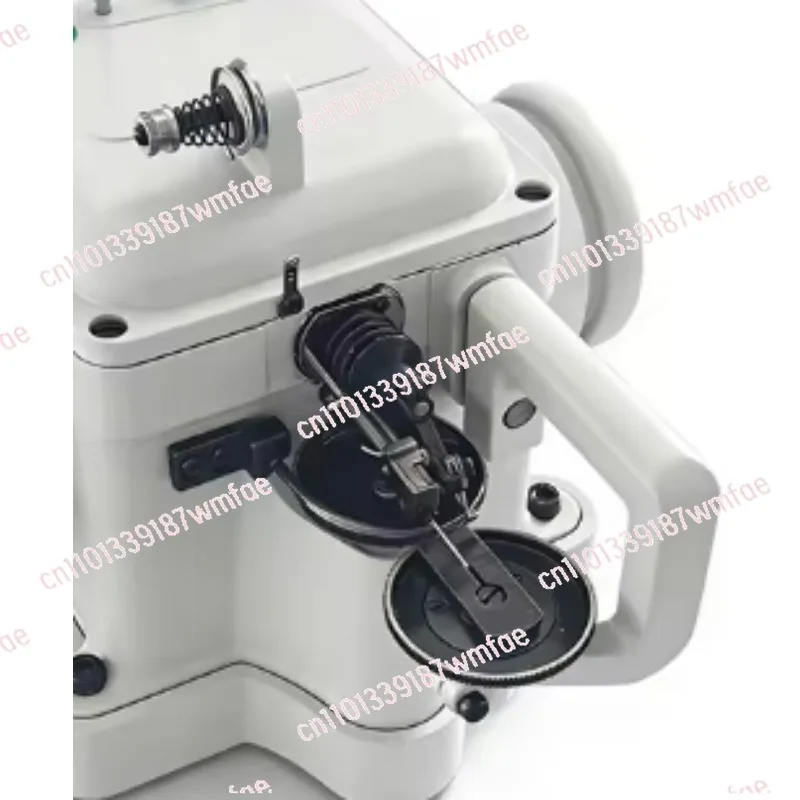 Фурье-союз (или: Ассоциация мехов) настоятельно рекомендует швейную машину MC 202 для работы с мехом.
Фурье-союз (или: Ассоциация мехов) настоятельно рекомендует швейную машину MC 202 для работы с мехом.