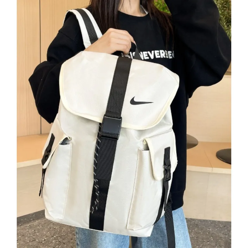 Nike Original New Bag Zipper Library Opening Fabric Backpack sporty Basketball Unisex Backpacks Sports Bags Black/White
Nike Original New Bag Zipper Library Opening Fabric Backpack sporty Basketball Unisex Backpacks Sports Bags Black/White