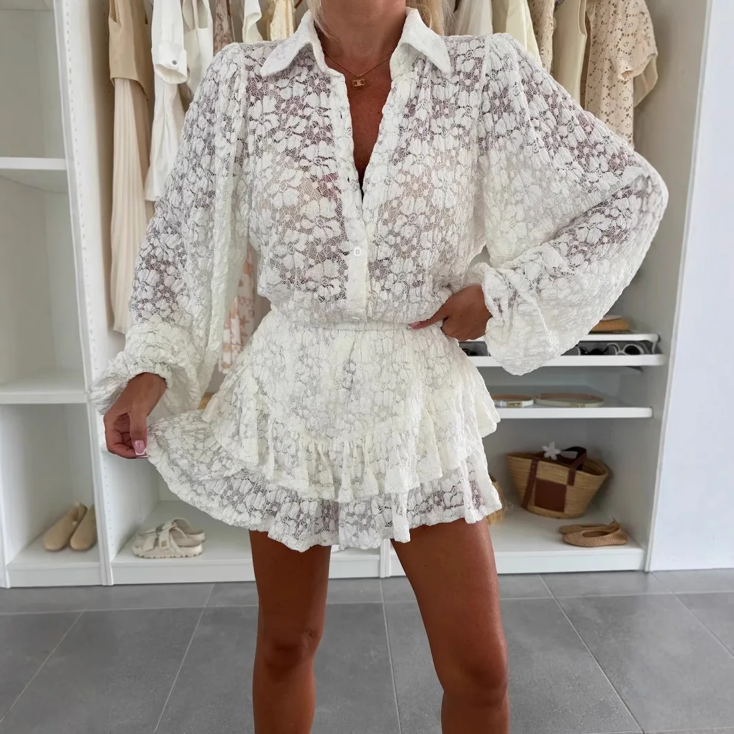2025 Summer New Women's Clothing Style Bubble Sleeve Flip Collar Shirt Ruffle Half length Skirt Set
2025 Summer New Women's Clothing Style Bubble Sleeve Flip Collar Shirt Ruffle Half length Skirt Set