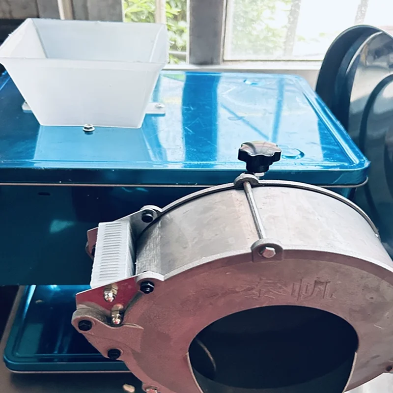 Meat Slicer Machine, Removable Stainless Steel Blades and Food Carriage, Electric Deli Food Slicer for Home Use
Meat Slicer Machine, Removable Stainless Steel Blades and Food Carriage, Electric Deli Food Slicer for Home Use