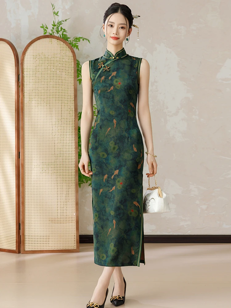 Green Sleeveless Qipao Young Style Daily Wear Comfortable Breathable Long Dress Low Slit Short Sleeve Floral Patterned
Green Sleeveless Qipao Young Style Daily Wear Comfortable Breathable Long Dress Low Slit Short Sleeve Floral Patterned