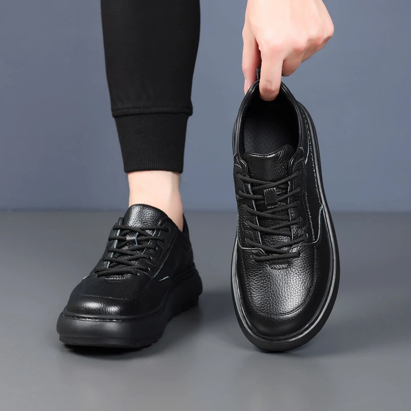 Mens First Layer Cowhide Autumn Winter Casual Shoes Genuine Leather Breathable Versatile Thick Bottom Fashion Comfortable Male
Mens First Layer Cowhide Autumn Winter Casual Shoes Genuine Leather Breathable Versatile Thick Bottom Fashion Comfortable Male