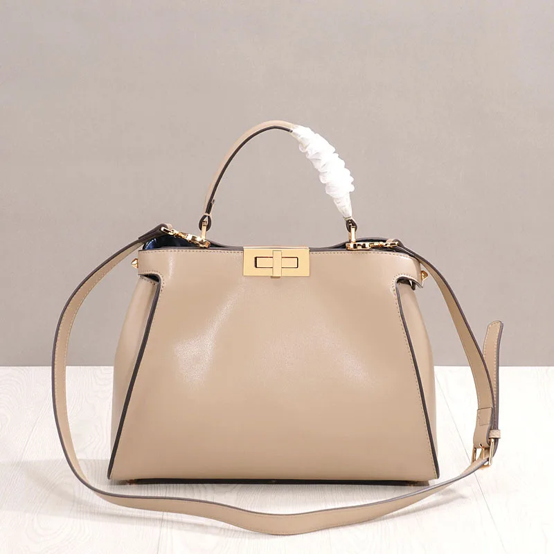Luxury Brand Women's Shoulder Bag Crossbody Tote Y2k High-quality Vintage Soft Handbags for Women Casual Messenger Versatile
Luxury Brand Women's Shoulder Bag Crossbody Tote Y2k High-quality Vintage Soft Handbags for Women Casual Messenger Versatile