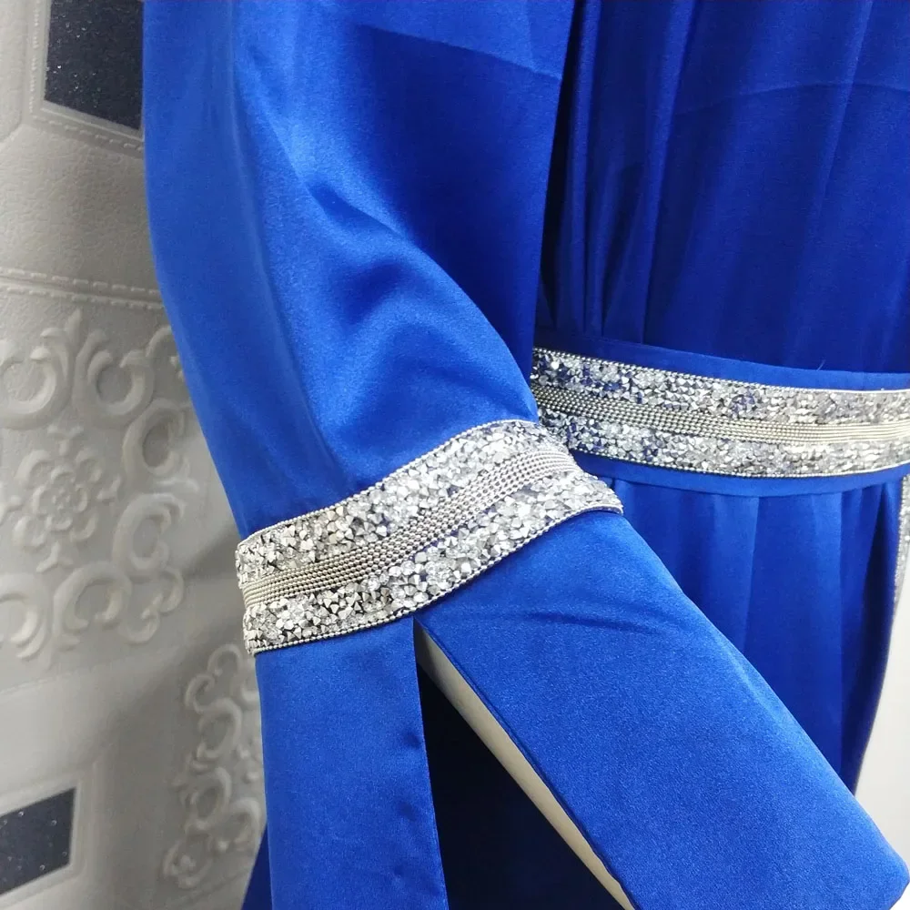 Dubai Muslim Abaya Luxury Rhinestone Women Arab Robe Turkish V-neck Turkish Moroccan Malaysia Long Dress Rhinestone Ramadan
Dubai Muslim Abaya Luxury Rhinestone Women Arab Robe Turkish V-neck Turkish Moroccan Malaysia Long Dress Rhinestone Ramadan