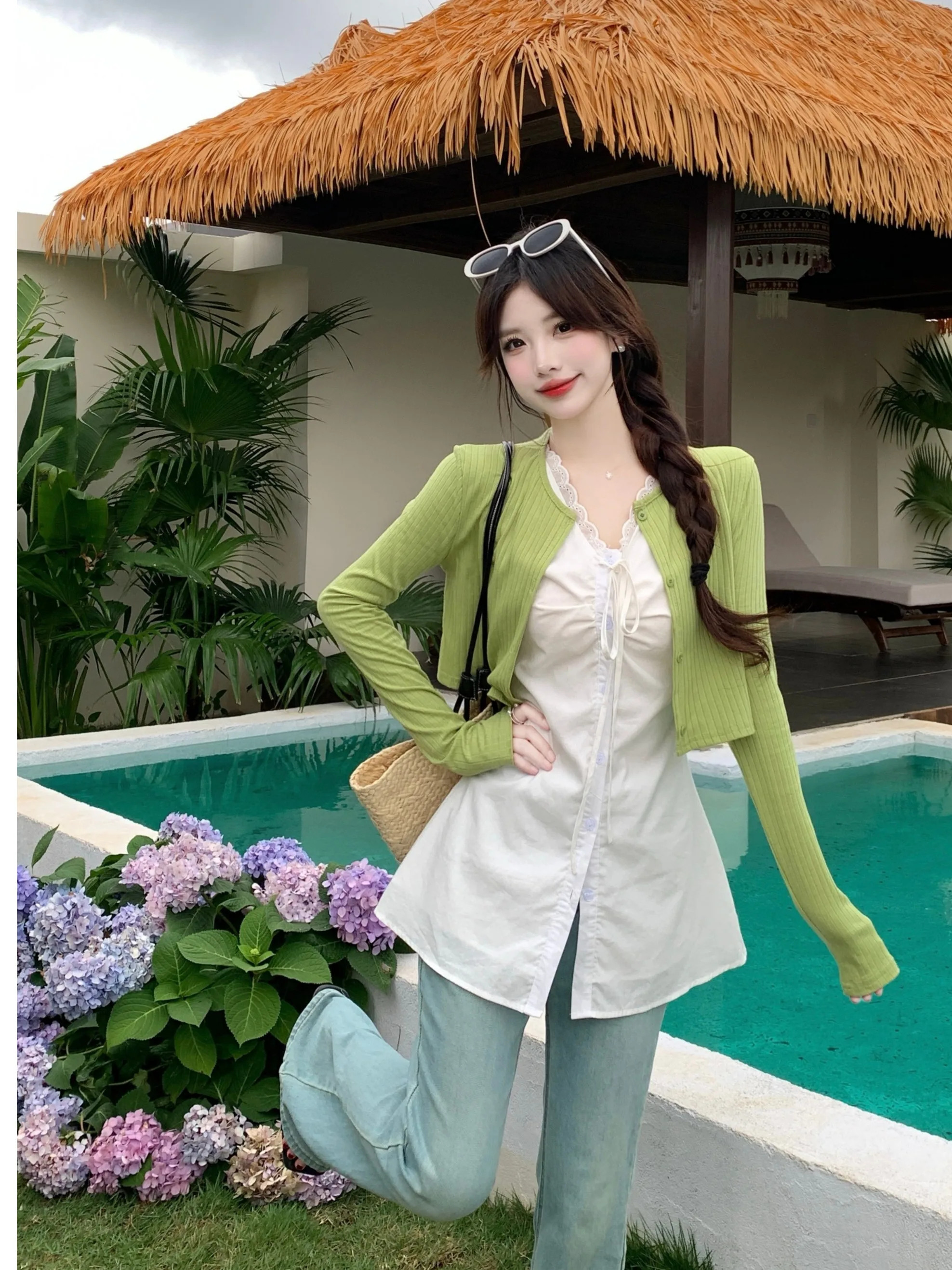 plus Size Women's Sweet Lace Trim Halter Vest Top Thin Knitted Green Cardigan Set Summer New Style Commute Style High Waist
plus Size Women's Sweet Lace Trim Halter Vest Top Thin Knitted Green Cardigan Set Summer New Style Commute Style High Waist