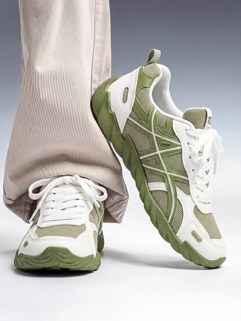 Men's Summer 2026 New Style Mesh Breathable Sports Casual Lightweight Soft Bottom Trendy Work De Xin Fashionable Shoes
Men's Summer 2026 New Style Mesh Breathable Sports Casual Lightweight Soft Bottom Trendy Work De Xin Fashionable Shoes