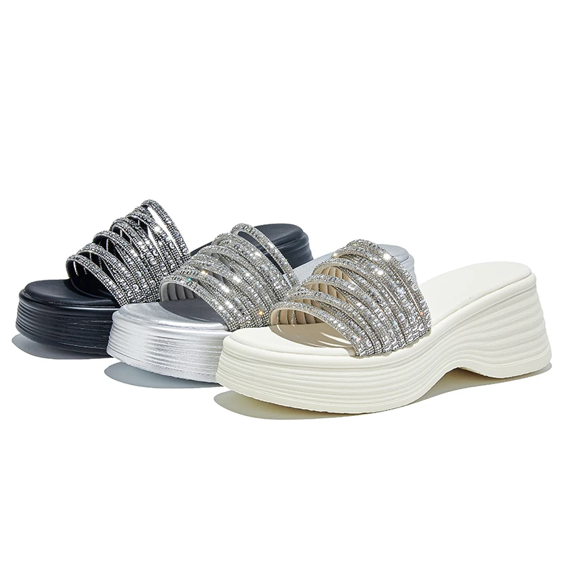 CICIYANG Women's Slippers 2025 Summer New Wedges Flip Flops Female Platform Large Size Soft Casual Women's Beach Shoes
CICIYANG Women's Slippers 2025 Summer New Wedges Flip Flops Female Platform Large Size Soft Casual Women's Beach Shoes