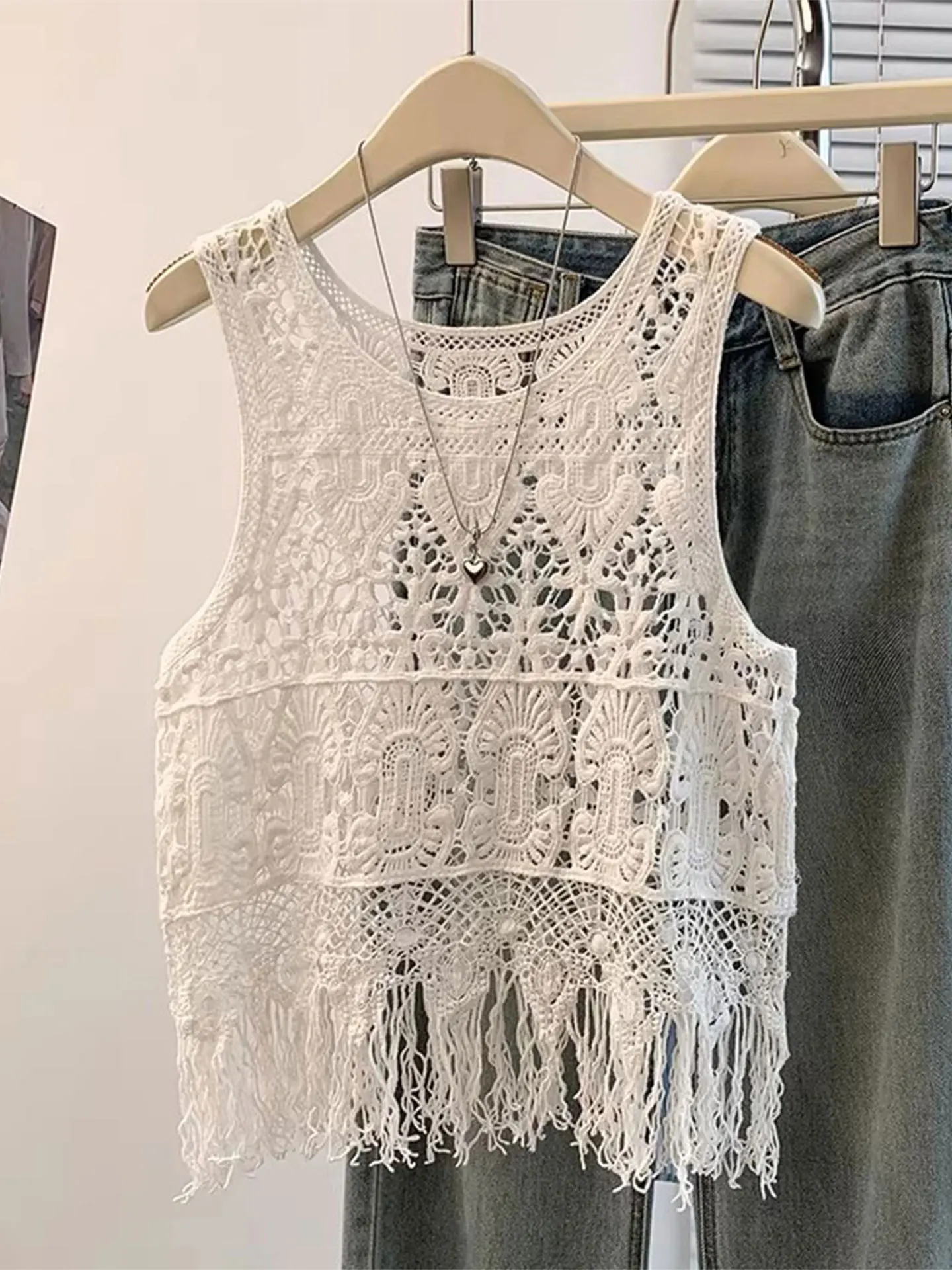 Women's Loose Lace Trim Vest Spring 2026 Casual Sle Oversized Svel Top Design Hollow out Faion plus Size Outerwear
Women's Loose Lace Trim Vest Spring 2026 Casual Sle Oversized Svel Top Design Hollow out Faion plus Size Outerwear