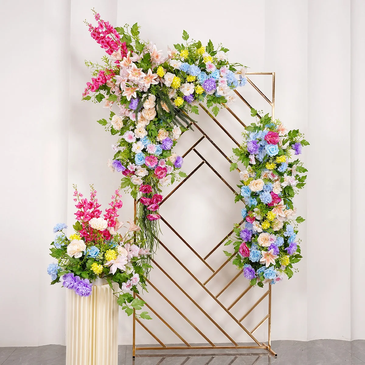 Wedding arch flowers hanging flowers artificial flowers arrangement wedding hotel event decoration props photo artifact
Wedding arch flowers hanging flowers artificial flowers arrangement wedding hotel event decoration props photo artifact
