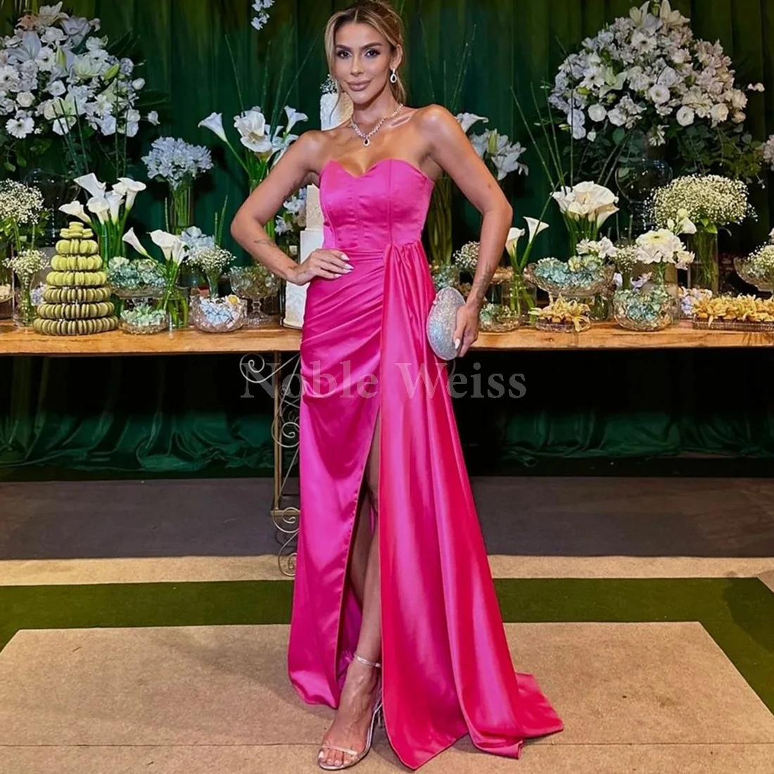 Sweetheart Satin Prom Dress Pleat High Slit Elegant Formal Party Gown for Women Customize
Sweetheart Satin Prom Dress Pleat High Slit Elegant Formal Party Gown for Women Customize