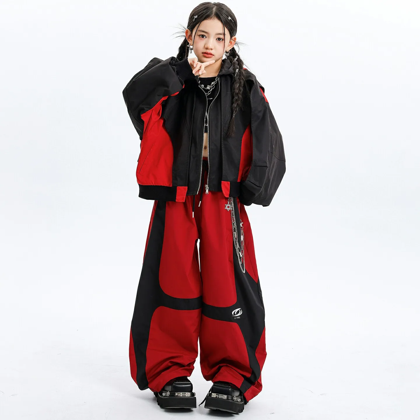 Kid Kpop Hip Hop Clothing Black Zip up Short Hoodie Jacket Top Red Casual Wide Pants for Girls Jazz Street Dance Costume Clothes
Kid Kpop Hip Hop Clothing Black Zip up Short Hoodie Jacket Top Red Casual Wide Pants for Girls Jazz Street Dance Costume Clothes