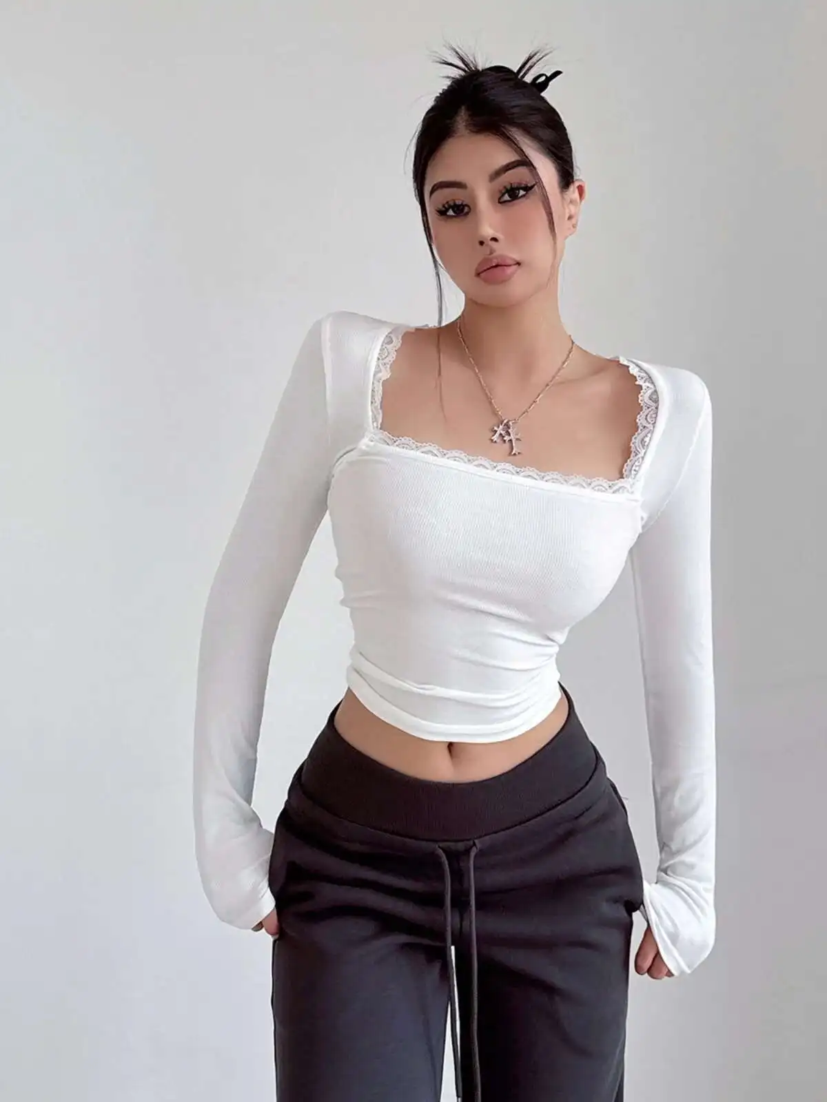 Pure Desire Sexy Shoulder Slim Lace Square Neck T-shirt For Women Short Crop Top Fashion Women Tees New
Pure Desire Sexy Shoulder Slim Lace Square Neck T-shirt For Women Short Crop Top Fashion Women Tees New
