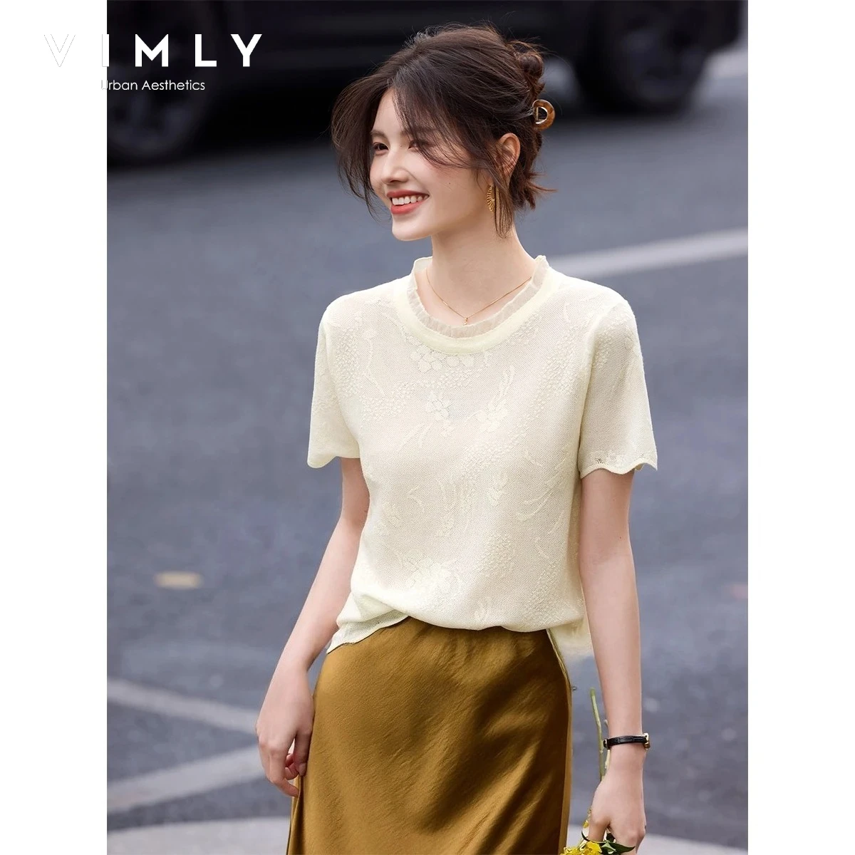 VIMLY French Ruffled Stand Neck Apricot Knitted T-shirt Women's Summer 2026 Heavy Jacquard Design Casual Short Sleeved Top 75367
VIMLY French Ruffled Stand Neck Apricot Knitted T-shirt Women's Summer 2026 Heavy Jacquard Design Casual Short Sleeved Top 75367