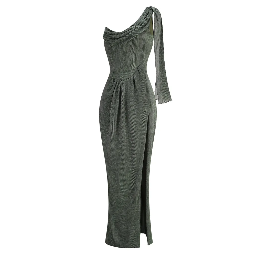 Elegant Green One Shoulder Maxi Dress Sleeveless Streamer High Split Ruched Gowns for Women Wedding Guest Evening Party Wear
Elegant Green One Shoulder Maxi Dress Sleeveless Streamer High Split Ruched Gowns for Women Wedding Guest Evening Party Wear