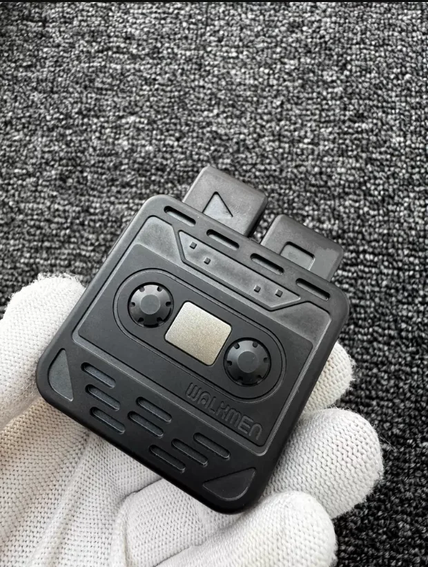 Used EDC ATi-EDC titanium alloy fidget slider decompression toy
Used EDC ATi-EDC titanium alloy fidget slider decompression toy