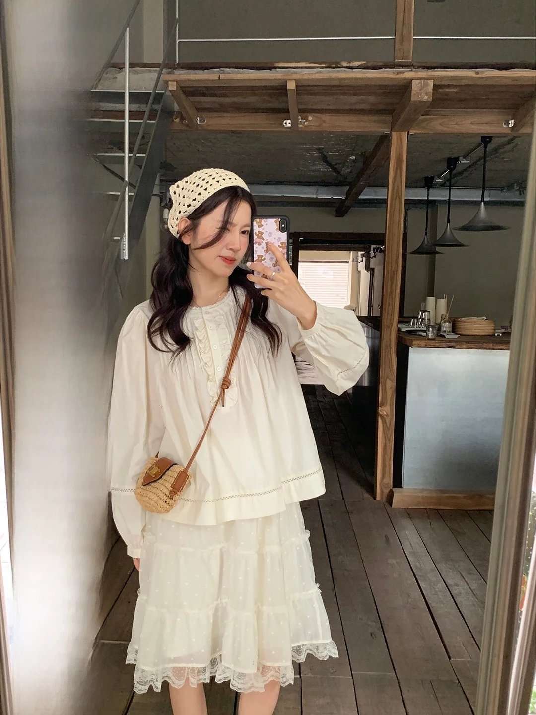 Lush Vintage Ruffle Collar Loose Women's Shirt Gentle Floral Cotton Long Sleeve Breathable Summer Top Princess Style Sweet Wind
Lush Vintage Ruffle Collar Loose Women's Shirt Gentle Floral Cotton Long Sleeve Breathable Summer Top Princess Style Sweet Wind