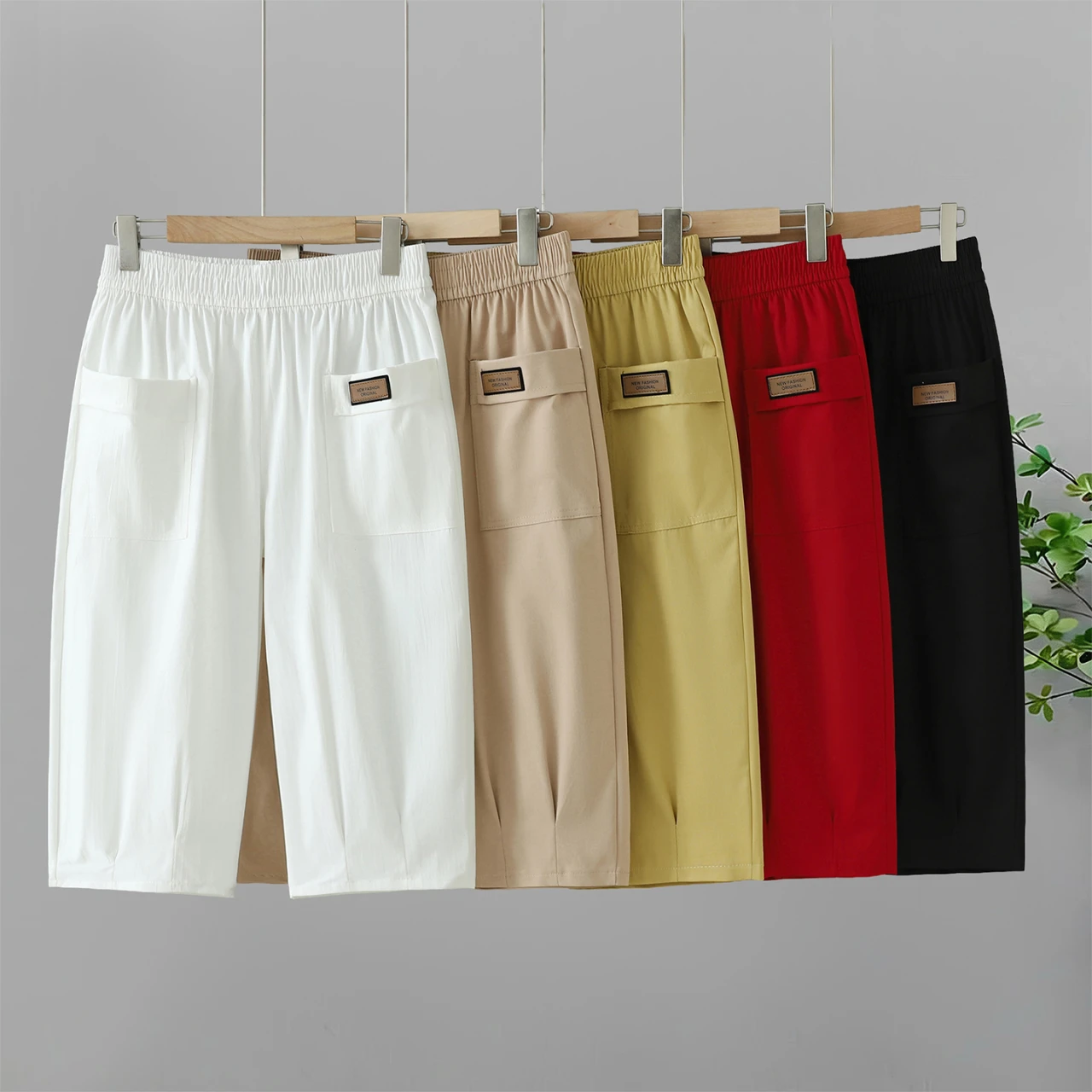 Summer Relaxed Casual Pants for Ladies - Elastic Waist Flap Pockets in 5 Colors, Perfect Lightweight Daily Wear
Summer Relaxed Casual Pants for Ladies - Elastic Waist Flap Pockets in 5 Colors, Perfect Lightweight Daily Wear