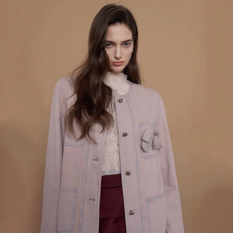 Casual Cotton Pink Denim Jaet round Ne Single Button Women's Loose Fit Long Sve Autumn Faion Daily Wear 2025
Casual Cotton Pink Denim Jaet round Ne Single Button Women's Loose Fit Long Sve Autumn Faion Daily Wear 2025