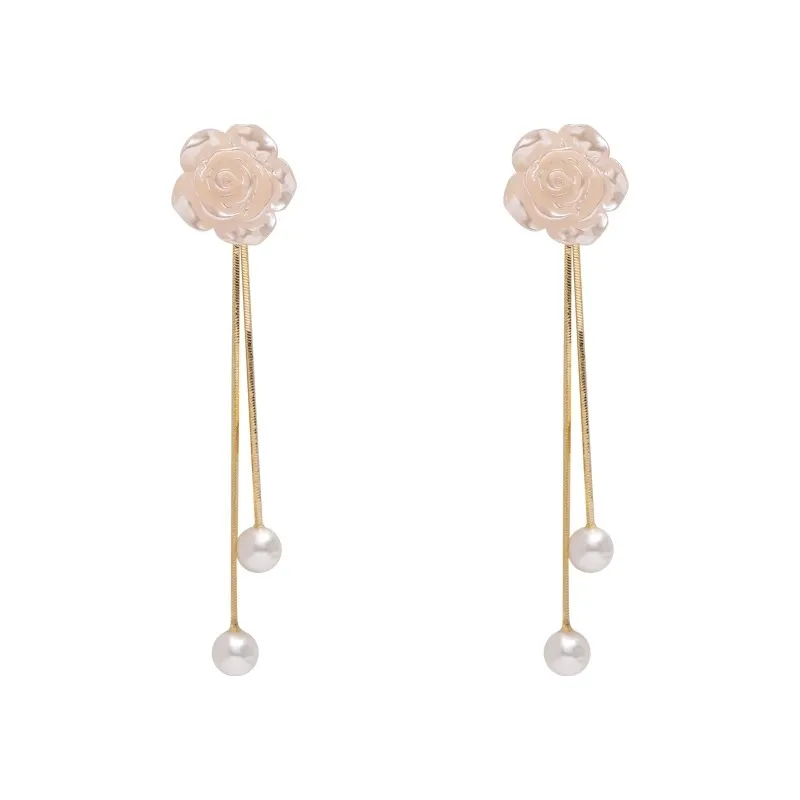 H Pearl camellia mosquito coil disc ear clips women's earless earrings retro light luxury premium earrings
H Pearl camellia mosquito coil disc ear clips women's earless earrings retro light luxury premium earrings