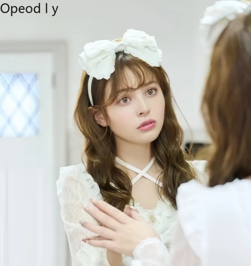 Liz New Japanese Sweet and Cute Girl Headband Cute Doll Feeling Kc Big Bow Versatile Lolita Headband
Liz New Japanese Sweet and Cute Girl Headband Cute Doll Feeling Kc Big Bow Versatile Lolita Headband