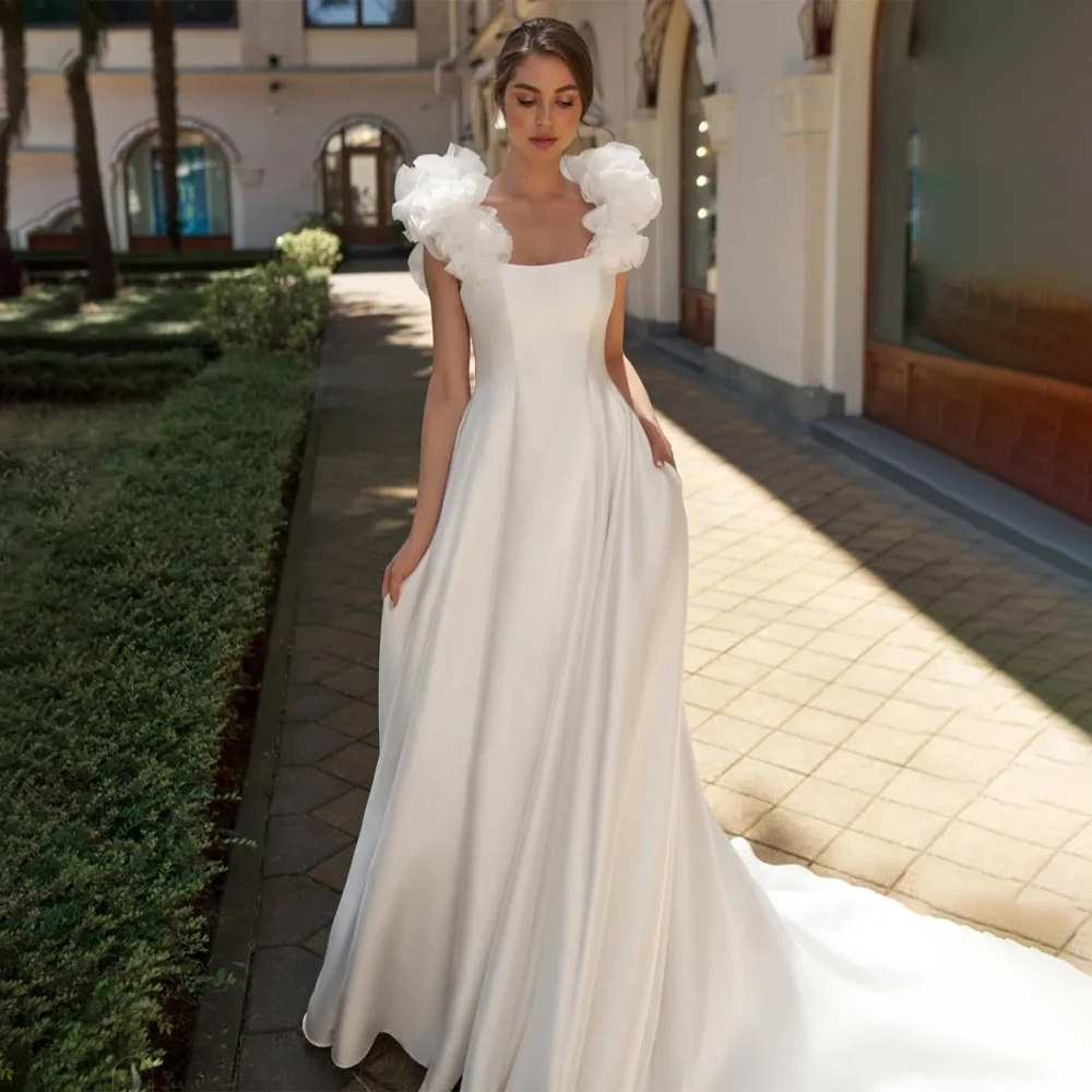 Customized Newest Arrived Sleeveless Wedding Dresses Backless Zipper Bridal Gown robe de mariée
Customized Newest Arrived Sleeveless Wedding Dresses Backless Zipper Bridal Gown robe de mariée