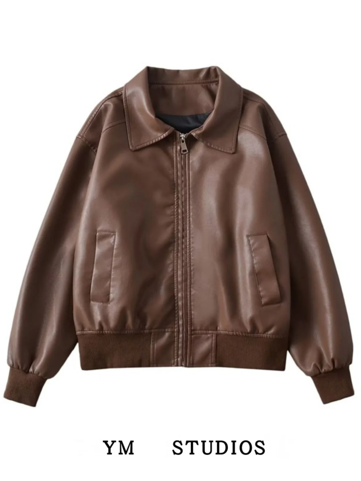 American Retro Autumn Zipper Ladies Leather Jaet Simple Sle Loose Fit Pilot PU Leather Coat Streetwear Long Sve Outerwear
American Retro Autumn Zipper Ladies Leather Jaet Simple Sle Loose Fit Pilot PU Leather Coat Streetwear Long Sve Outerwear