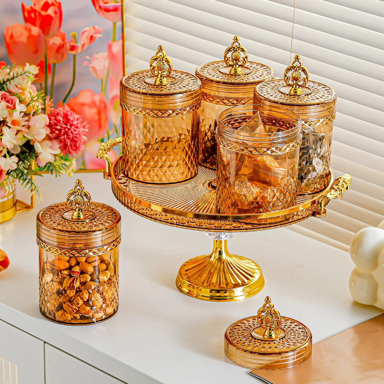 New European-style Plastic Rotating Sealed Jar with High Tray for Grain Pastry Noodles Storage
New European-style Plastic Rotating Sealed Jar with High Tray for Grain Pastry Noodles Storage