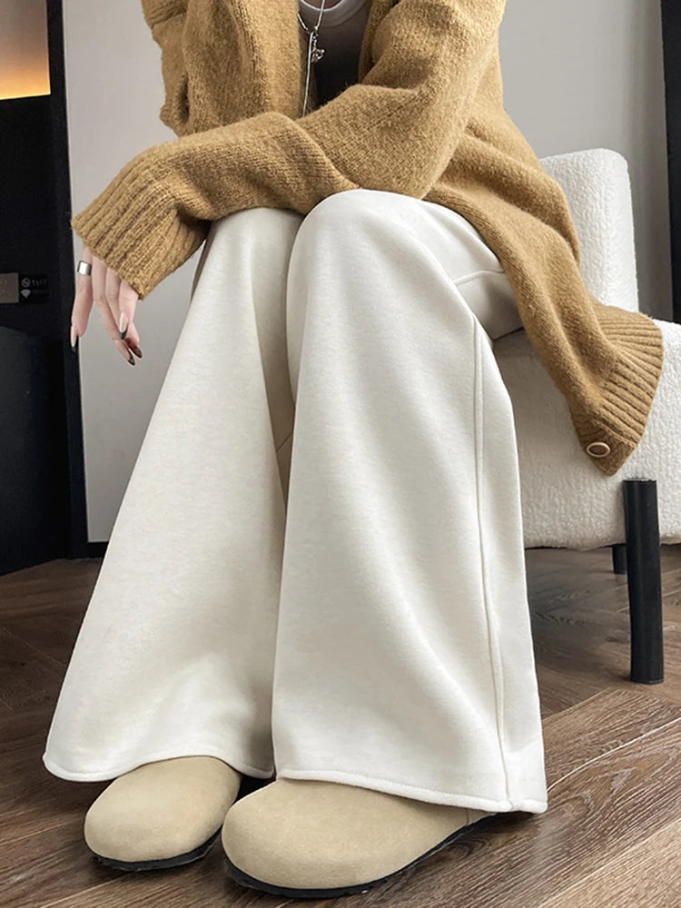 Женские повседневные брюки с высокой талией, на флисовой подкладке, широкие прямые, осенне-зимние, утягивающие, Ci Walk, микроэластичные
Женские повседневные брюки с высокой талией, на флисовой подкладке, широкие прямые, осенне-зимние, утягивающие, Ci Walk, микроэластичные