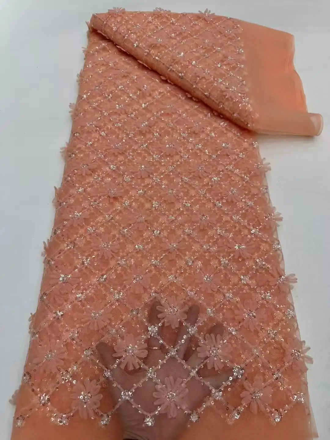 African Lace Fabric Red Sequins Beaded Embroidery Groom Nigerian Bridal High Quality French Tulle Lace Fabric For Wedding
African Lace Fabric Red Sequins Beaded Embroidery Groom Nigerian Bridal High Quality French Tulle Lace Fabric For Wedding