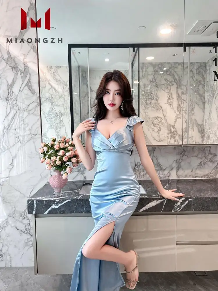 Fashion For Women Party Evening Dress Solid V Neck Short Sleeve Satin Slim Elegant High Waist Sexy Split Cocktail Dresses Female
Fashion For Women Party Evening Dress Solid V Neck Short Sleeve Satin Slim Elegant High Waist Sexy Split Cocktail Dresses Female
