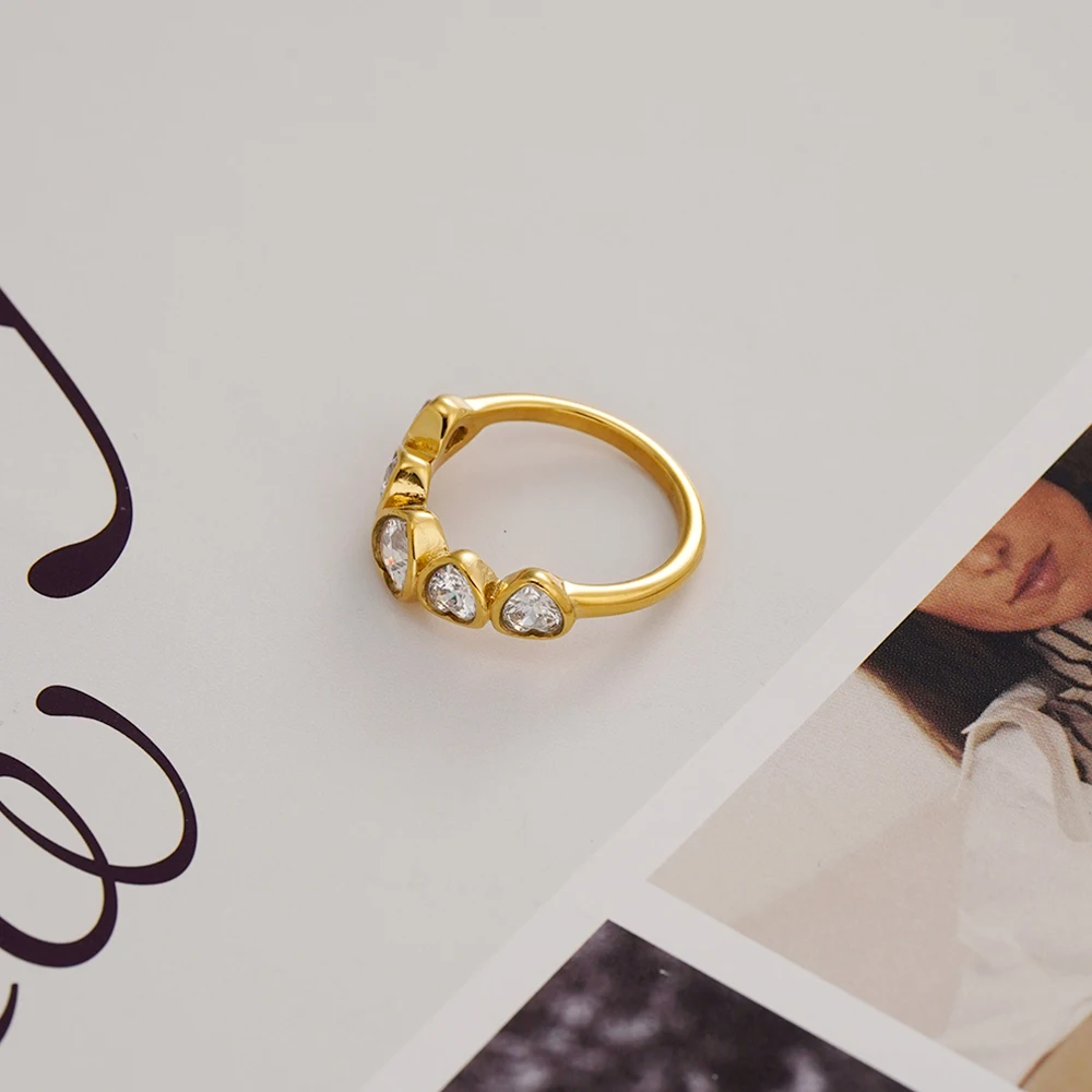 ENFASHION Anillos Mujer Heart Zircon Ring For Women Stainless steel 18K Plated Gold Fashion Delicated Jewelry Gift R254572
ENFASHION Anillos Mujer Heart Zircon Ring For Women Stainless steel 18K Plated Gold Fashion Delicated Jewelry Gift R254572