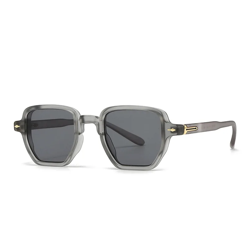 2024 New Fashion Retro Rectangle Rivets Men Punk Gradient Sunglasses Shades UV400 Fashion Olive Green Sun Glasses
2024 New Fashion Retro Rectangle Rivets Men Punk Gradient Sunglasses Shades UV400 Fashion Olive Green Sun Glasses