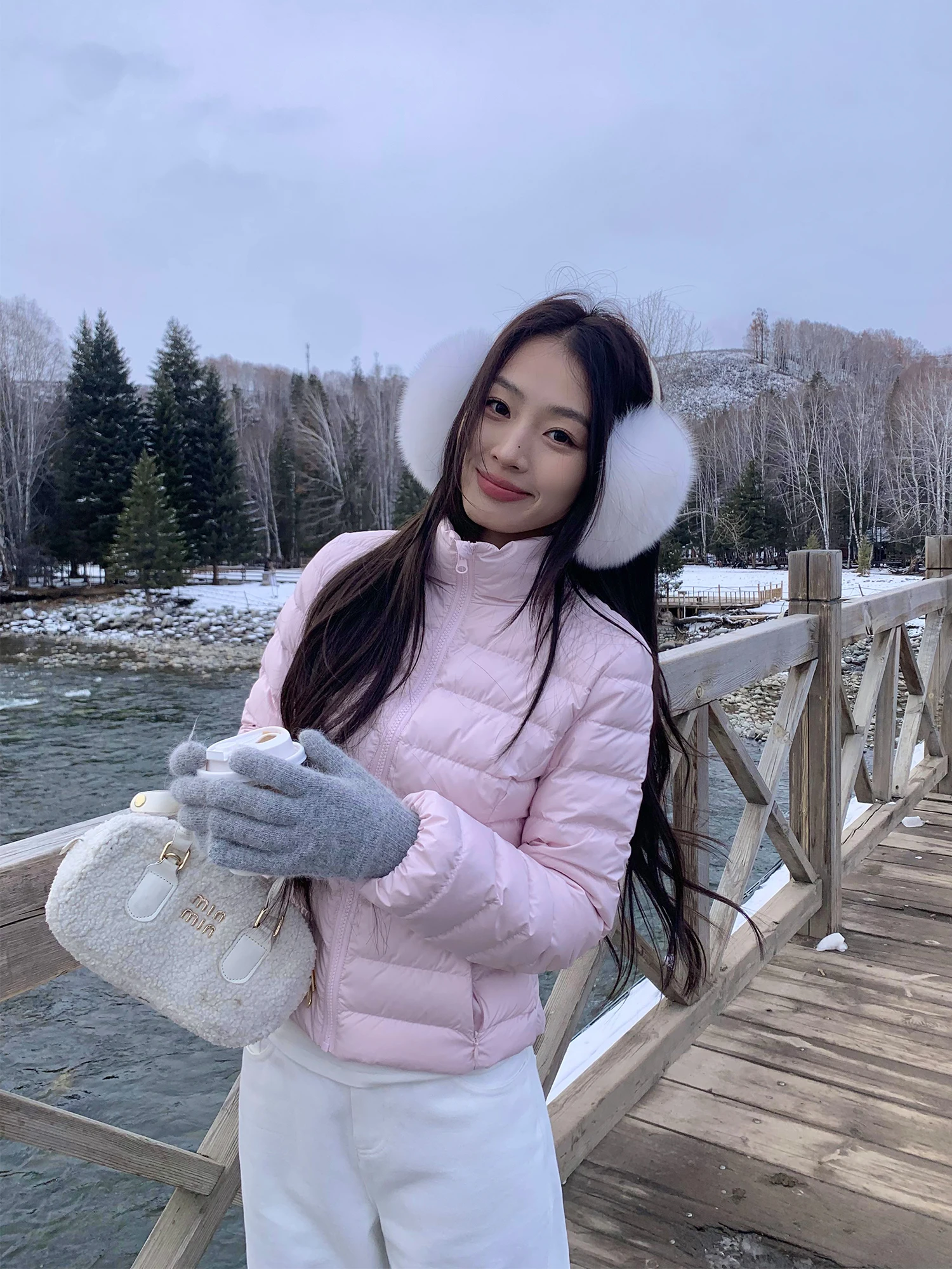 Pusumede Winter S Легкое женское пальто с воротником-стойкой и застежкой на талии 90, белое пальто Du Feather Slim Fit ort
Pusumede Winter S Легкое женское пальто с воротником-стойкой и застежкой на талии 90, белое пальто Du Feather Slim Fit ort