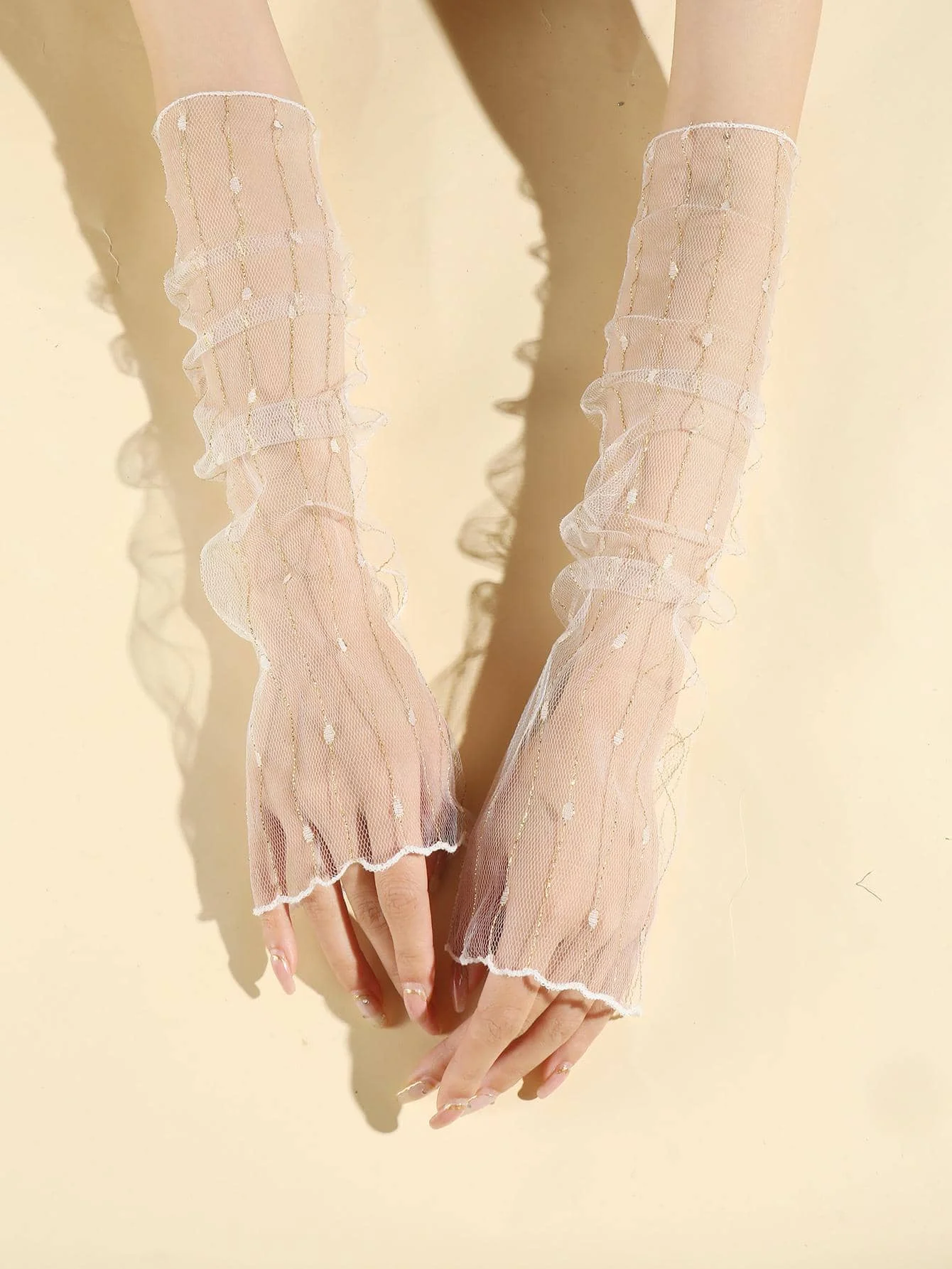 Women Sheer Mesh Ruffled Sleeve Covers For Wedding Valentines Day Summer
Women Sheer Mesh Ruffled Sleeve Covers For Wedding Valentines Day Summer