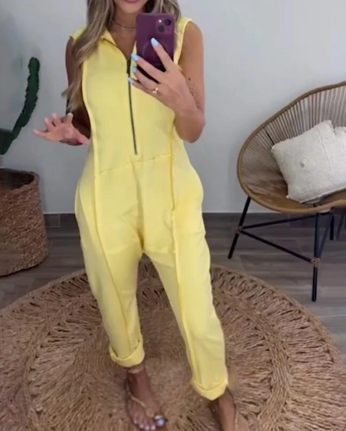 Women's front lapel sleeveless zipper jumpsuit summer new fashionable casual pocket design loose fit jumpsuit women's clothing
Women's front lapel sleeveless zipper jumpsuit summer new fashionable casual pocket design loose fit jumpsuit women's clothing
