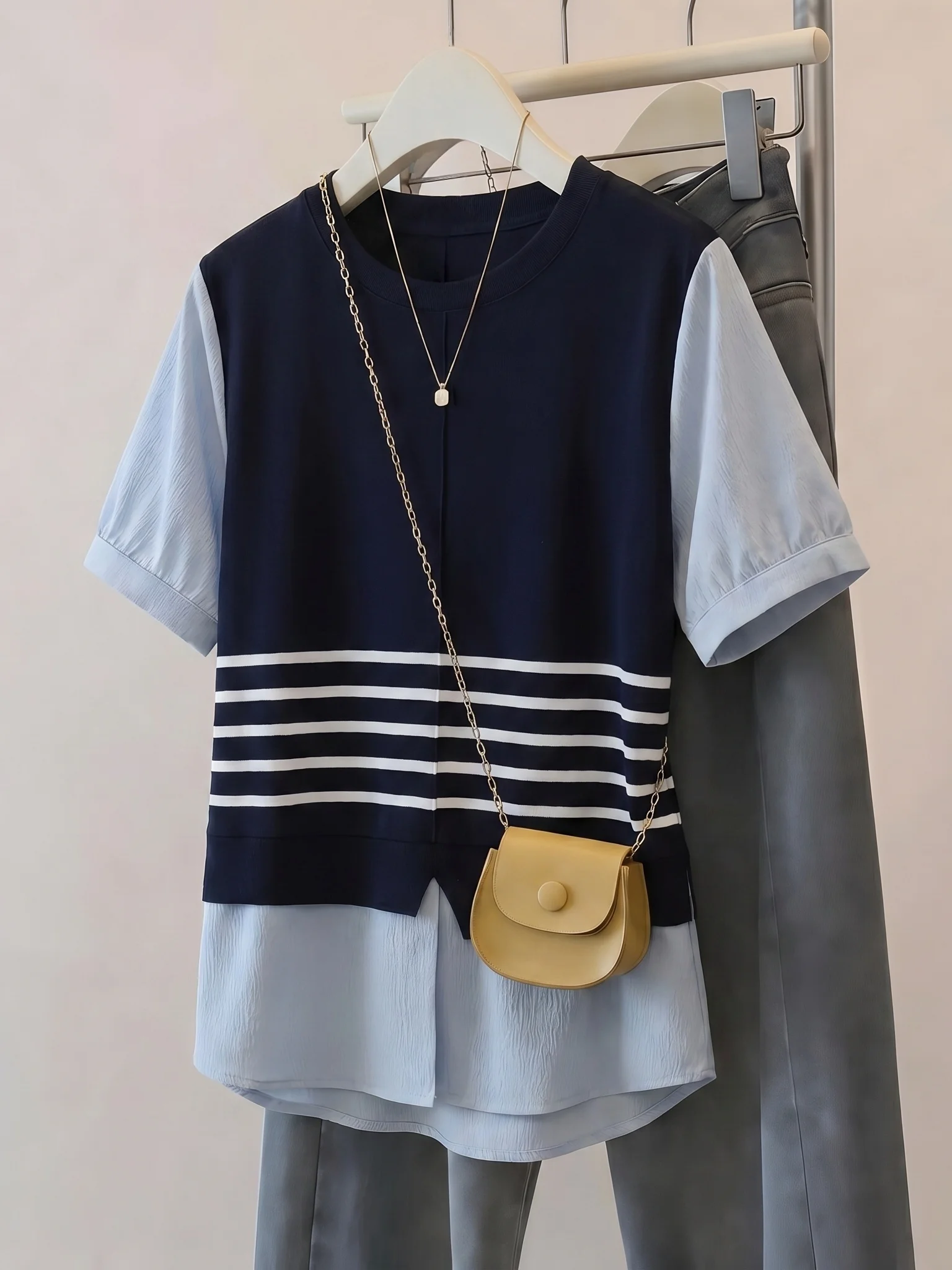Blue Striped Short Sleeve Shirt Women's Summer New Large Size Fat MM Fake Two-Piece Top Salt Series Korean Style Loose Fit
Blue Striped Short Sleeve Shirt Women's Summer New Large Size Fat MM Fake Two-Piece Top Salt Series Korean Style Loose Fit
