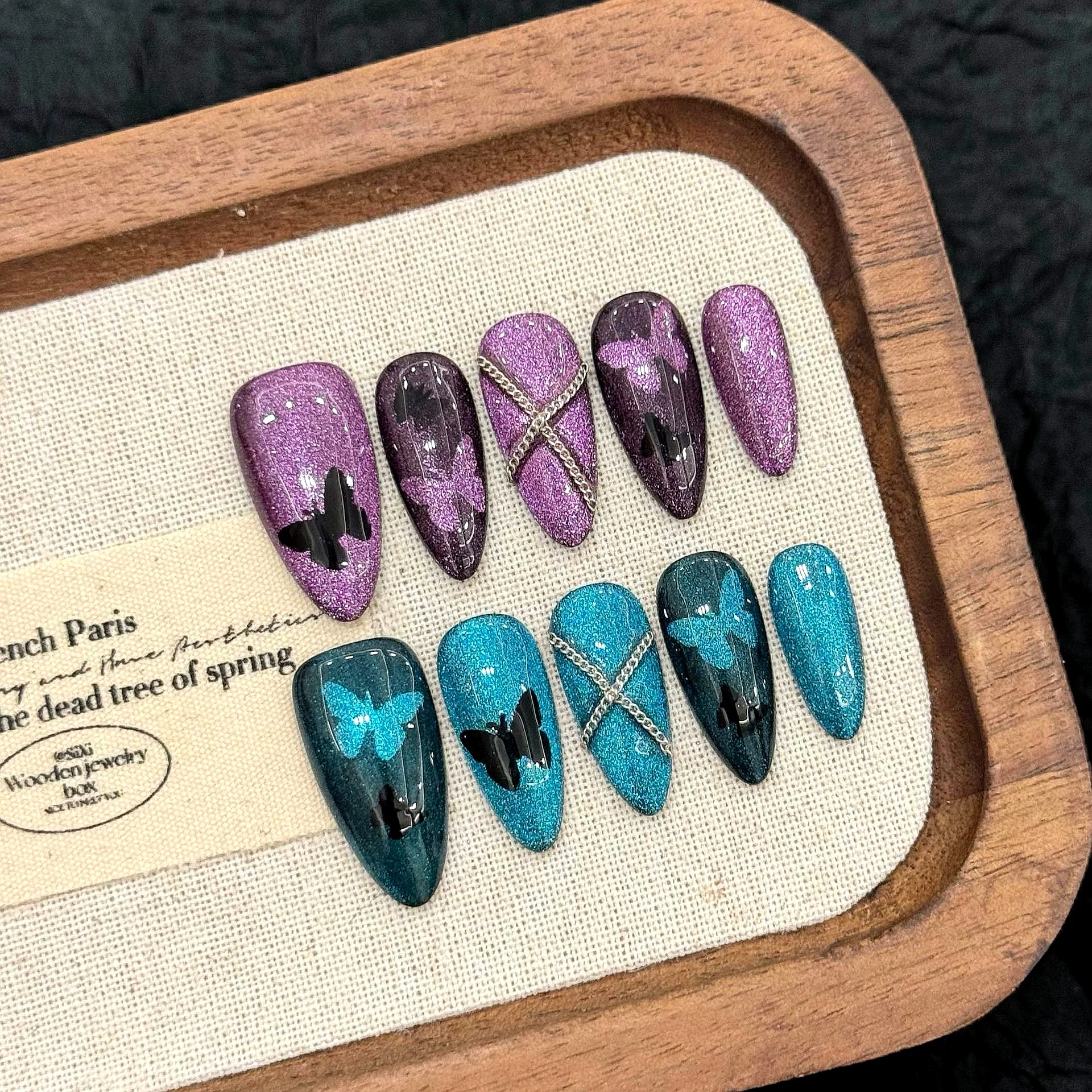 Glitter Butterfly Chain Press on Nails, Long Stiletto Purple Blue Shiny Fake Nails(3027)
Glitter Butterfly Chain Press on Nails, Long Stiletto Purple Blue Shiny Fake Nails(3027)