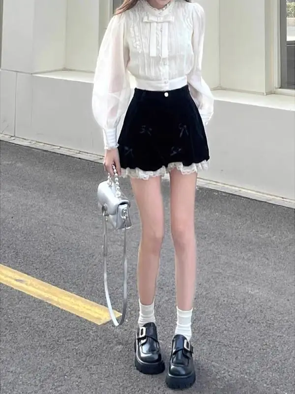 Large Size Women's Faionable Velvet orts with Lace Knot Splicing High Waist Autumn New Sle Simple Ele
Large Size Women's Faionable Velvet orts with Lace Knot Splicing High Waist Autumn New Sle Simple Ele