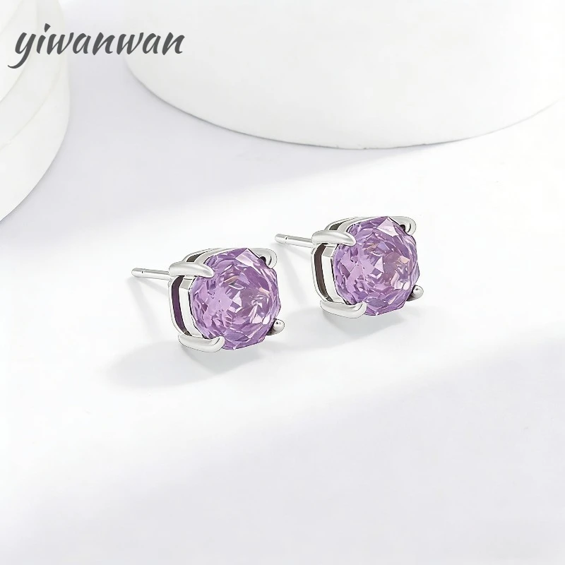 925 Sterling Silver Rose Cut Bright High Carbon Diamond Simple and Elegant Women's Stud Earrings Light Luxury Jewelry
925 Sterling Silver Rose Cut Bright High Carbon Diamond Simple and Elegant Women's Stud Earrings Light Luxury Jewelry