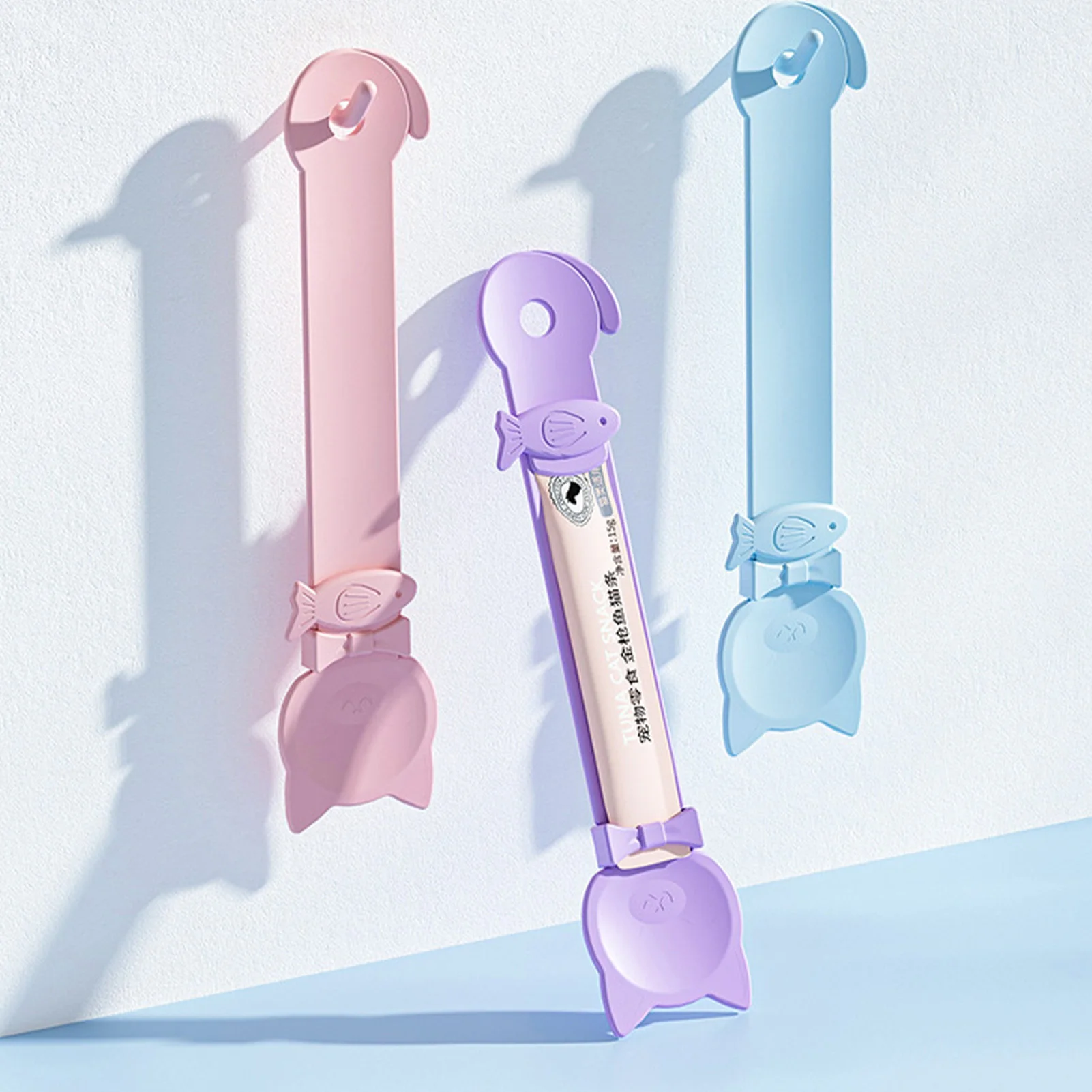 Pet Feeder Cat Strip Squeeze Spoon Pet Food Mixing Spoons Squeezer for Lickable Wet Cat Treats
Pet Feeder Cat Strip Squeeze Spoon Pet Food Mixing Spoons Squeezer for Lickable Wet Cat Treats