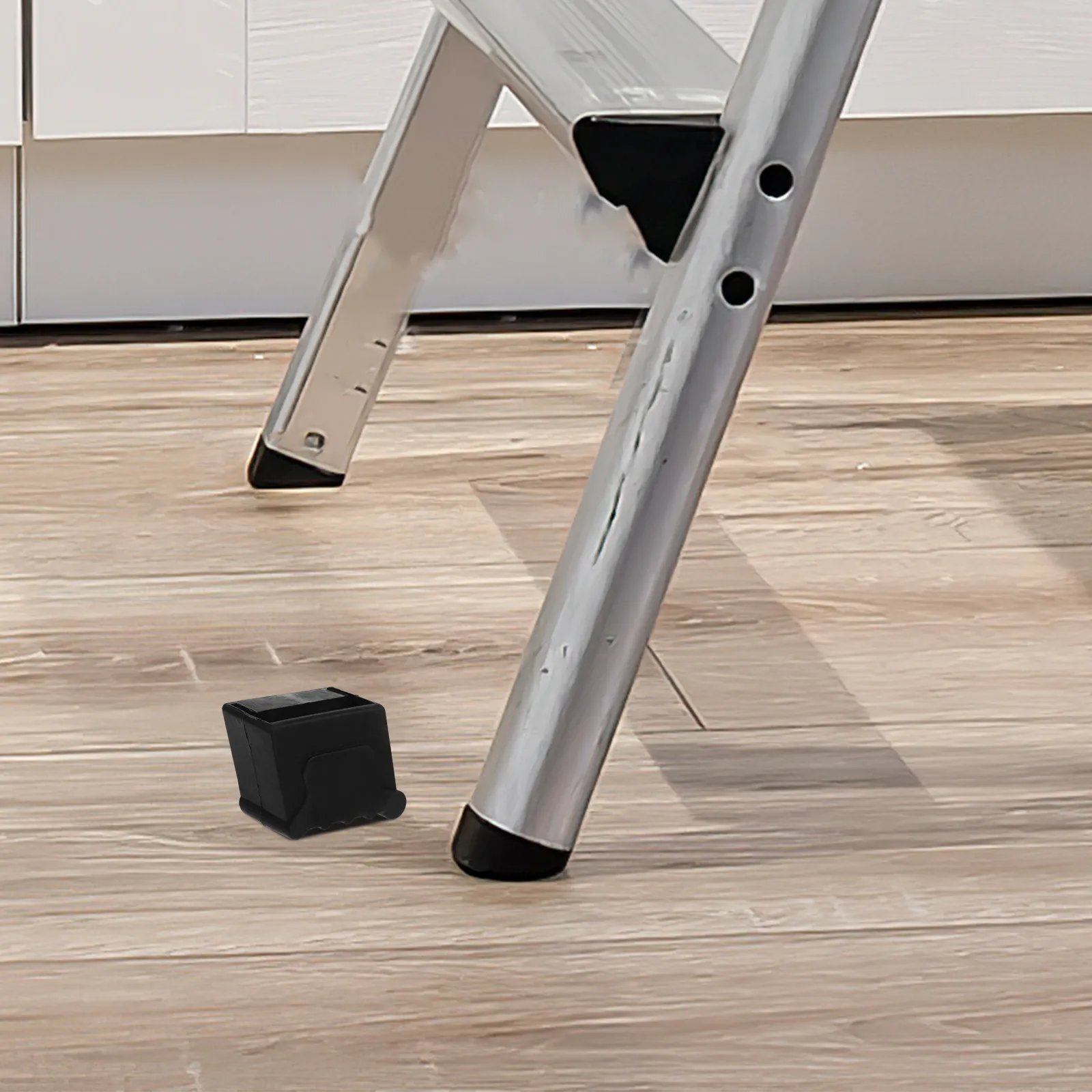 2 шт. защитных накладок на ножки лестницы, усиленные резиновые накладки, противоскользящие, для устойчивости, защиты пола и бесшумности
2 шт. защитных накладок на ножки лестницы, усиленные резиновые накладки, противоскользящие, для устойчивости, защиты пола и бесшумности