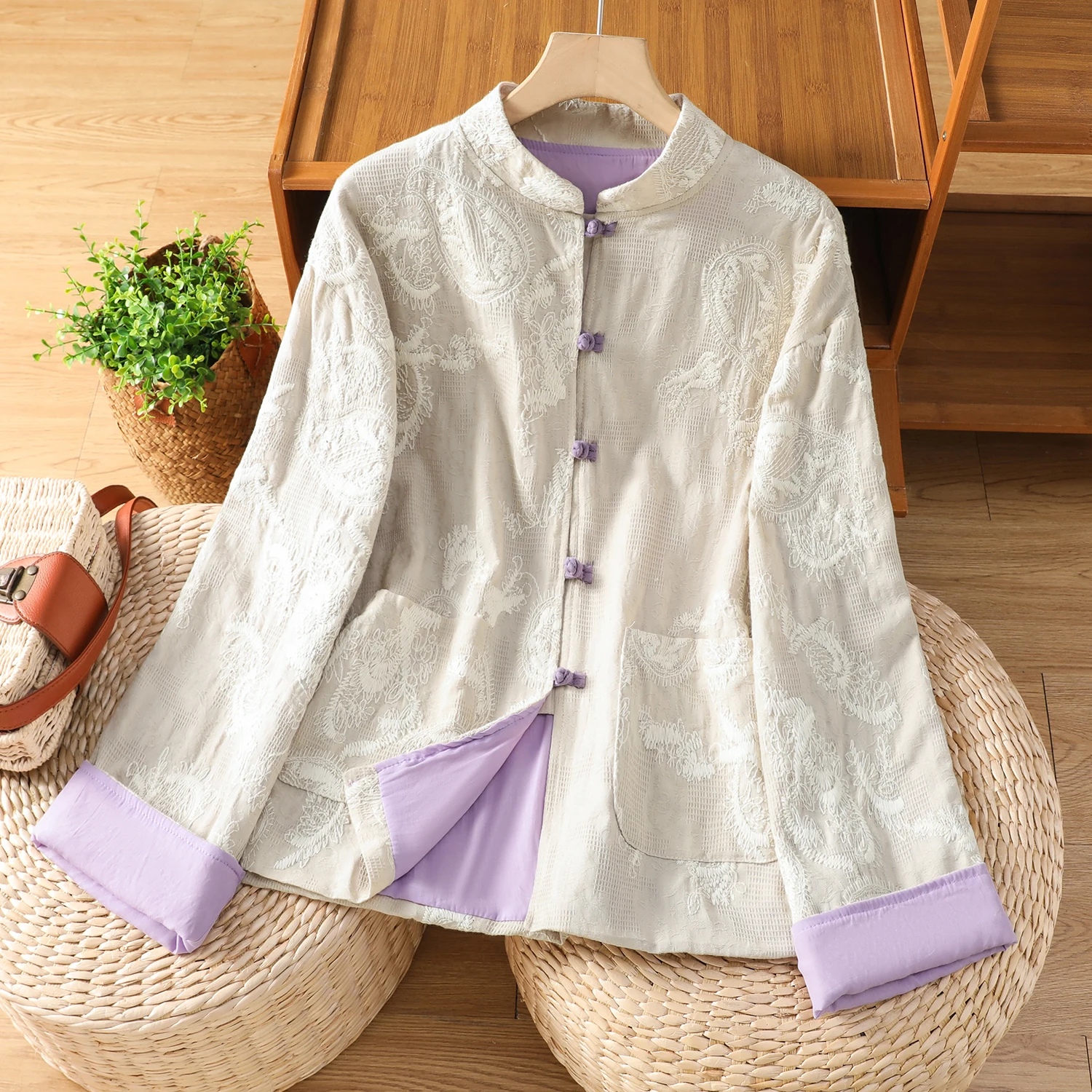 Elegant Chinese Style Short Jacket Women's Embroidered Floral Stand Collar Shirt Cold Tone Unique Beautiful Button up Cotton ...
Elegant Chinese Style Short Jacket Women's Embroidered Floral Stand Collar Shirt Cold Tone Unique Beautiful Button up Cotton ...
