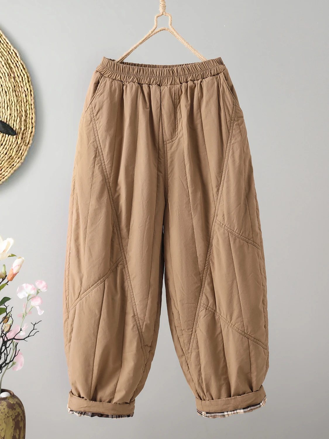 Женские утепленные хлопковые брюки больших размеров с высокой талией, прямые, фасона «харлан», на флисе, осенне-зимние, теплые
Женские утепленные хлопковые брюки больших размеров с высокой талией, прямые, фасона «харлан», на флисе, осенне-зимние, теплые