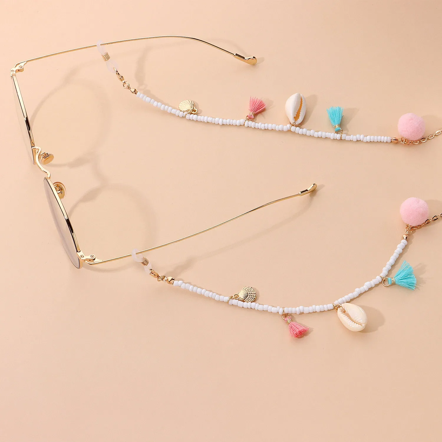 Fringed Hair Ball EyeglassHanging Neck Chains Golden Bead Mask Chain Women Sunglasses Chain Straps
Fringed Hair Ball EyeglassHanging Neck Chains Golden Bead Mask Chain Women Sunglasses Chain Straps