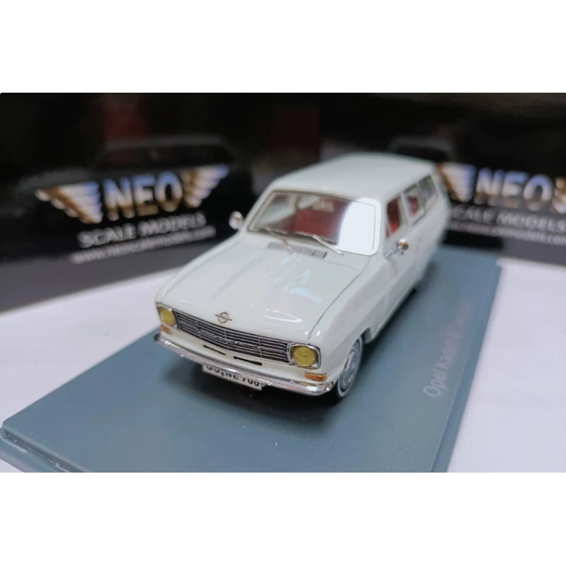 Нео 1:43 Opel Kadett B Caravan 1971, модель автомобиля из смолы, классический сувенир для взрослых, подарок, статический дисплей
Нео 1:43 Opel Kadett B Caravan 1971, модель автомобиля из смолы, классический сувенир для взрослых, подарок, статический дисплей