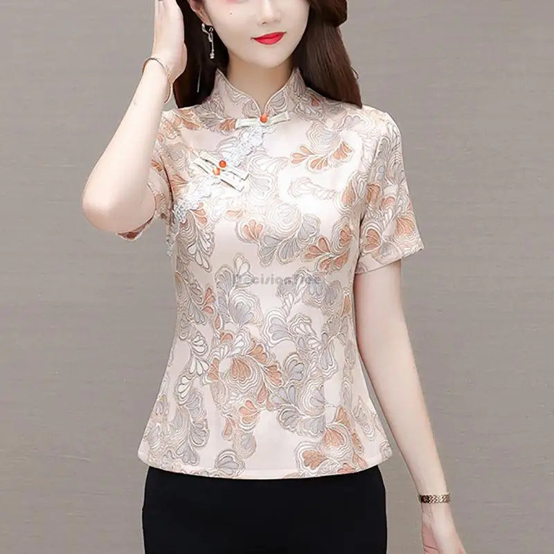 2023 retro chinese improved cheongsam top for women summer new short-sleeved elegant women daily qipao shirt s256
2023 retro chinese improved cheongsam top for women summer new short-sleeved elegant women daily qipao shirt s256