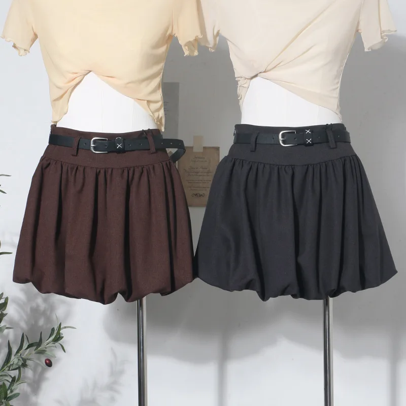 Autumn New Women's Bud Short Skirt with Belt 2025 High Waist Anti-light A-word Skirt
Autumn New Women's Bud Short Skirt with Belt 2025 High Waist Anti-light A-word Skirt