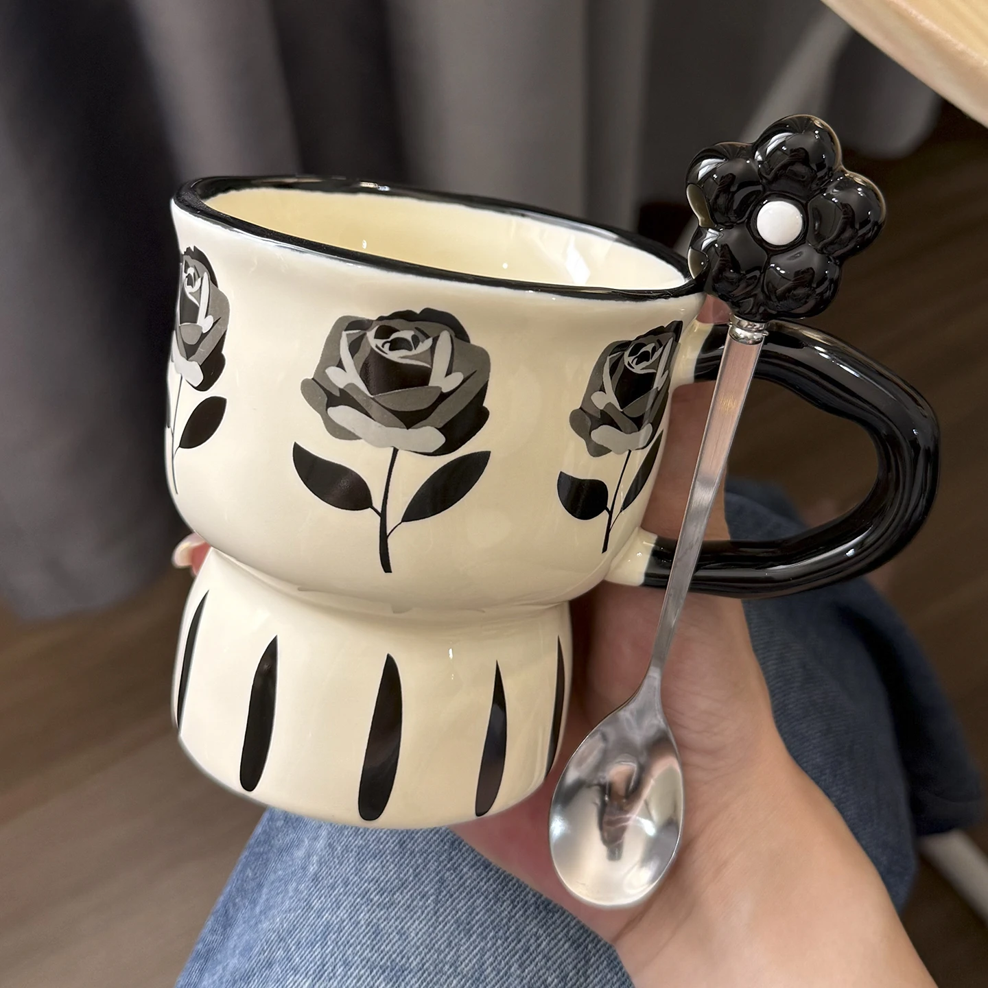 Bla Flower Cerc Mugs with Spoon Girls Birthday Gifts Coffee Cups Large Capaci 420ml Flower Pattern Chinese Made
Bla Flower Cerc Mugs with Spoon Girls Birthday Gifts Coffee Cups Large Capaci 420ml Flower Pattern Chinese Made